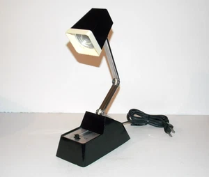 Vintage HIL 16 High Intensity Folding Desk Lamp Adjustable Compact Tested w/ Pic - Picture 1 of 24