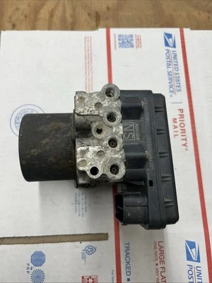 2014-2016 Toyota Highlander ABS módulo de controle de bomba de freio antibloqueio 44540-0E060 - Imagem 1 de 3