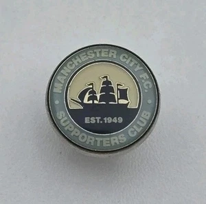 MANCHESTER CITY SUPPORTERS CLUB PIN BADGE - Picture 1 of 2