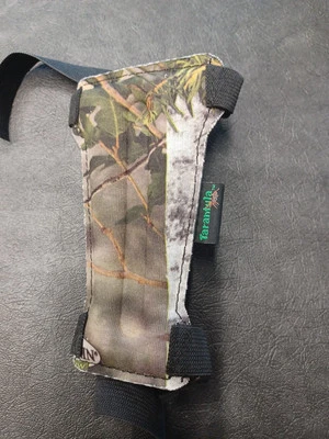 Tarantula FlexForm Mossy Oak Breakup Camo 6" Arm Guard Camouflage Foam  - Image 1 of 4