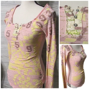 Free People Top Girl Meets Boy Henley XS pink yellow Boho Festival New Y2k Vtg - Picture 1 of 20