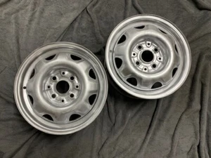 Audi 100 Typ 43 ET48 5,5x14 Stahlfelgen 2 Stück original Audi 481601 - Bild 1 von 3