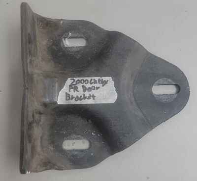 Soporte puerta trasera derecha Chevrolet Venture Pr 1997-2000 Foto 1 de 2