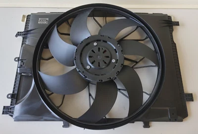 New Genuine OEM Mercedes-Benz 2008-2020 Coolant Fan Assembly (204-906-68-02) - Image 1 of 4