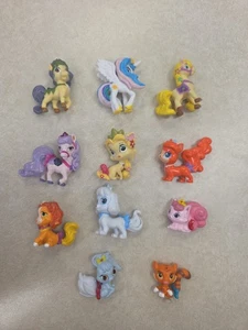 Disney Princess Palace Mascotas Lote de 11 Juguetes Figuras Ponis Perritos Lote Mixto  - Imagen 1 de 13