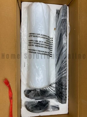 Aplique de vidrio de leche para exteriores Pottery Barn Blaine con pantalla bronce 18" H #X1112 Foto 1 de 4