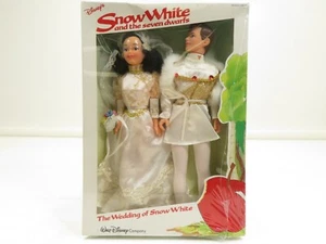 Walt Disney BN-1300 The Wedding of Snow White Dolls NIB - Picture 1 of 3