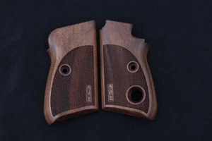 Empuñaduras de nogal compatibles con PUMA marca KSD Beretta Mod 70 - 70 S - 71 - Imagen 1 de 1