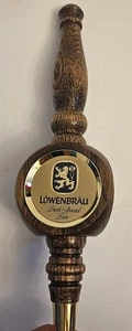 Vintage Bierzapfhahn Lowenbrau Spezialbier dreiseitig Holz Bierzapfhahn Griff - Bild 1 von 4