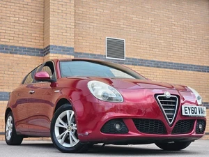 RED ALFA ROMEO GUILIETTA JTDM-2 LUSSO MANUAL - Picture 1 of 17
