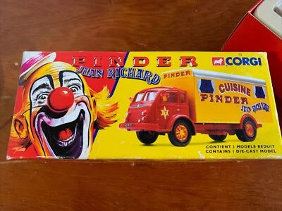 Corgi Pinder Jean Richard 71402 Renault Faineant Fourgon Cuisine Circus Truck - Image 1 of 2