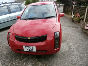 2003 TOYOTA WILL CYPHA AUTOMATIC - Picture 1 of 8