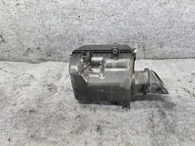 TOYOTA TUNDRA 2004-2006 OEM FILTRO DE AIRE CAJA MONTAJE ADMISIÓN 4,7 L V8 Foto 1 de 4