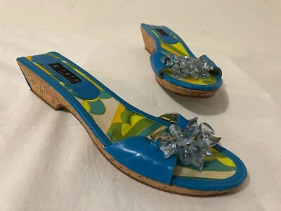 Sandalias RAFE NEW YORK Tacones Deslizables Azul Caribe con Dijes Corazón Azul Pálido Talla 41 Foto 1 de 4