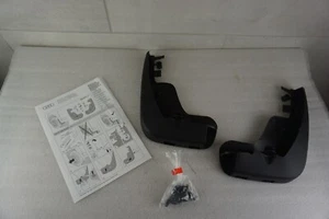 Guardabarros delantero original Audi A6 4F 4F0075111 d78 - Imagen 1 de 11