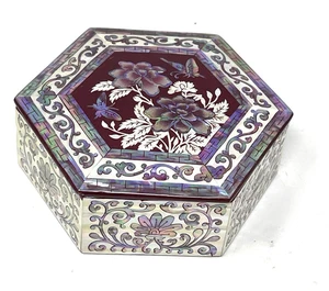 Korean Lacquer Trinket Box Mother Of Pearl Flower Butterfly Najeon Chilgi Floral - Bild 1 von 23