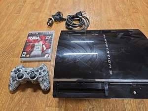 PS3 Sony Playstation 3 CBEH1000 4 USB Ports Backwards Compatible Tested - Picture 1 of 16