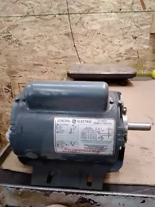 GE AC Motor 5KC37NN82 - Picture 1 of 6