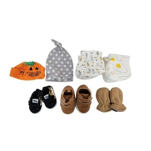 Boys 7 piece Mixed Lot Shoes,hats,mittens, booties Mixed Sizes - Picture 1 of 7