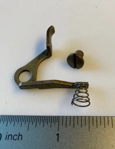 Pezzi di ricambio per macchina da cucire Singer 401A vintage - leva di rilascio della tensione - Foto 1 di 2