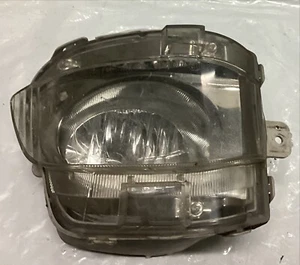 10-12 LEXUS LS460 FRONT PASSENGER RIGHT SIDE FOG LIGHT LAMP OEM - Picture 1 of 2