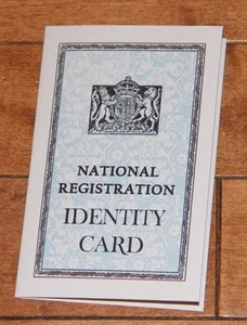 Reproducción de tarjeta de identificación de registro nacional británica de la Segunda Guerra Mundial - Imagen 1 de 2