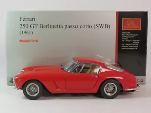 CMC Ferrari 250 GT Berlinetta passo corto SWB red 1961 1/18 M-046 - Foto 1 di 5