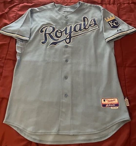 AUTHENTIC Kansas City Royals USA Majestic Kansas City Royals On Field Jersey 48 - Picture 1 of 7