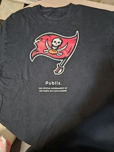 Vintage 90's Tampa Bay Buccaneers Pirate Ship Flag Breast Cancer NFL T Shirt XL - Picture 1 of 5