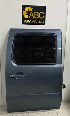 2007-2014 Chevrolet Suburban 1500 Rear RH Right Passenger Door Assembly OEM - Image 1 of 4