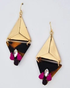 Gold Tone Faux Tortoise Shell Diamond Geometric Shape Pink Rhinestone Earrings - Picture 1 of 1
