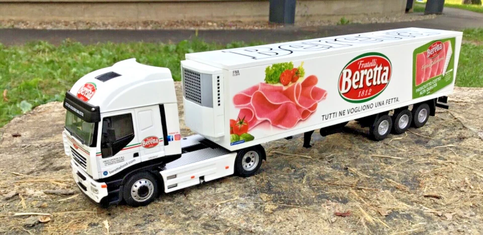 Camion Epoca IVECO STRALIS SALUMI BERETTA Vintage Truck Die Cast Model 1/43 - Immagine 1 di 4