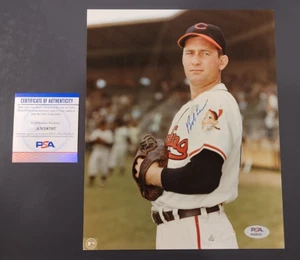 BOB LEMON Signed 8x10 Photo-HALL OF FAME-CLEVELAND INDIANS-PSA - Picture 1 of 5