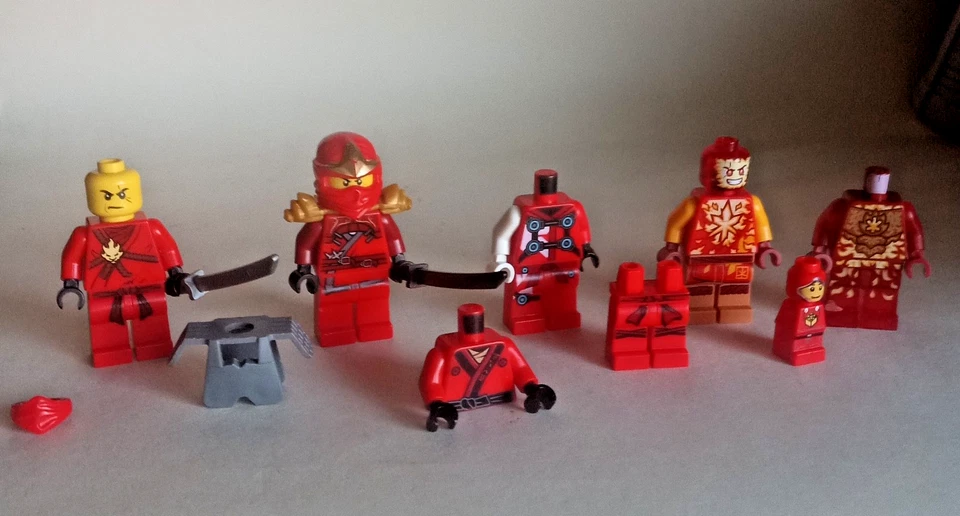 Lego solto Ninjago minifigura incompleta lote de peças Kai ZX Golden Dragon 2011 2012 - Imagem 1 de 3