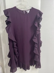 Dress - Picture 1 of 4