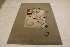 5'2" x 7'6" ft. Machine Made Wool Traditional Area Rug - Picture 1 of 7
