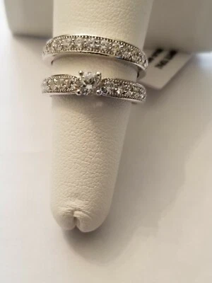 1/3 CT WHITE TOPAZ & 1.69 CT LAB CREATED DIAMOND 10KT SOLID W GOLD SET RING SZ 7 - Image 1 of 4