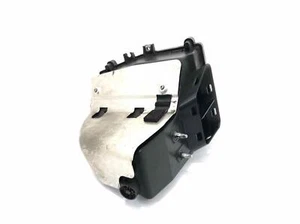 2013-2015 ---- Audi RS5 ---- Caja de admisión de carcasa de filtro de aire izquierda -- 8T0133835B - Imagen 1 de 6
