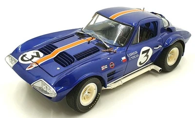 Exoto 1/18 Scale Diecast 18025 - 1984 Chevrolet Corvette Grand Sport #3 Sebring - Image 1 of 4