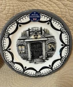 ROYAL STAFFORD HALLOWEEN WITCH'S HAUNTED HOUSE 2 DESSERT PLATES-SET NWT! - Picture 1 of 9
