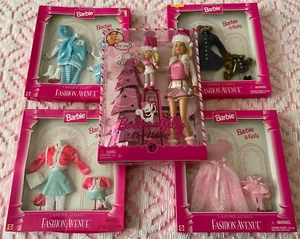 2008 BARBIE AND KELLY PINK HOLIDAY DOLL MATTEL #P9341 FASHION AVENUE LOT OF 4 - Picture 1 of 24