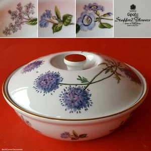 Spode England 'Stafford Flowers' 1-Qt Round Covered Casserole Dish with Lid - Picture 1 of 12