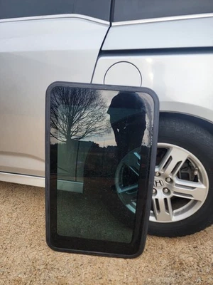 1996-2002 Toyota 4Runner Sunroof Sun Moon Roof Glass Window Moonroof OEM - Image 1 of 4