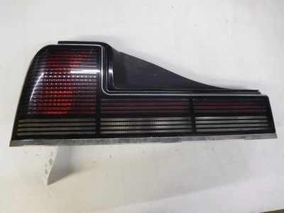OEM Oldsmobile Delta 88 Left Tail Light Assembly 1989 Foto 1 de 3