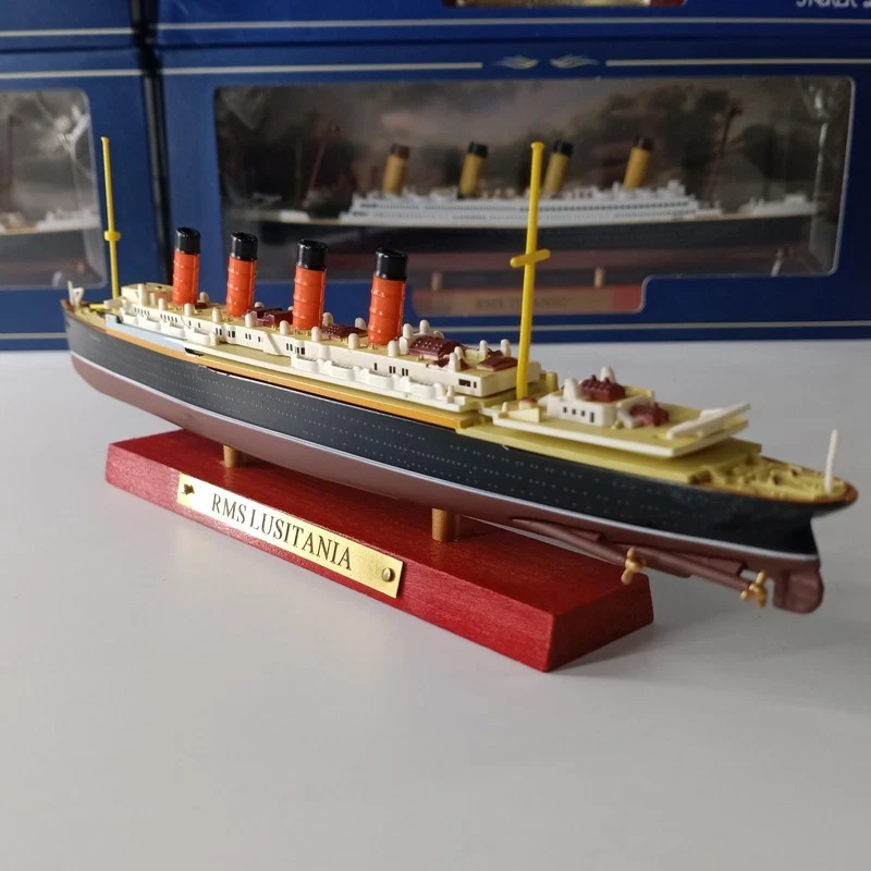1:1250 Alloy Diecast Cruise Ship Model RMS LUSITANIA Ocean Liner Collection Gift - Image 1 of 4