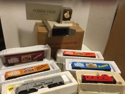 Vintage HO Bachmann Gaines Gravy Train Custom EMD F9, Cars, Track. Mint Set - Image 1 of 4