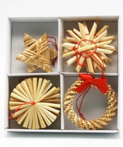 100 Weihnachtsanhänger Strohsterne Kranz Strohanhänger Baumschmuck - Bild 1 von 1