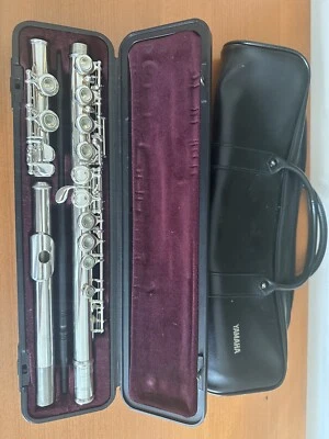 Yamaha flute YFL-211 ref 128 - Image 1 of 4