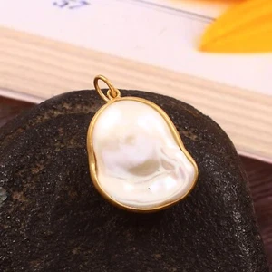 925 Sterling Silver Baroque Pearl Pendant, White Baroque Pearl Charm Pendant - Picture 1 of 3