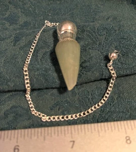 Green Serpentine Chambered Pendulum with Storage Pouch - Chipped Tip (See Pics) - Picture 1 of 4